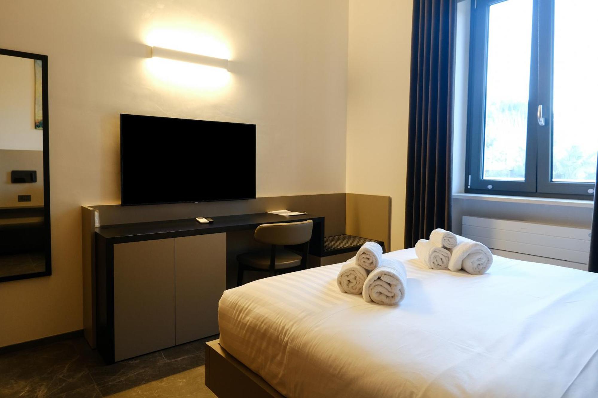Dimora Giulia Hotel Bari Luaran gambar