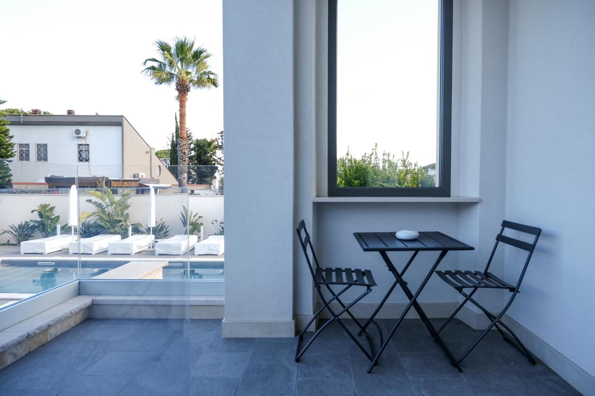 Dimora Giulia Hotel Bari Luaran gambar